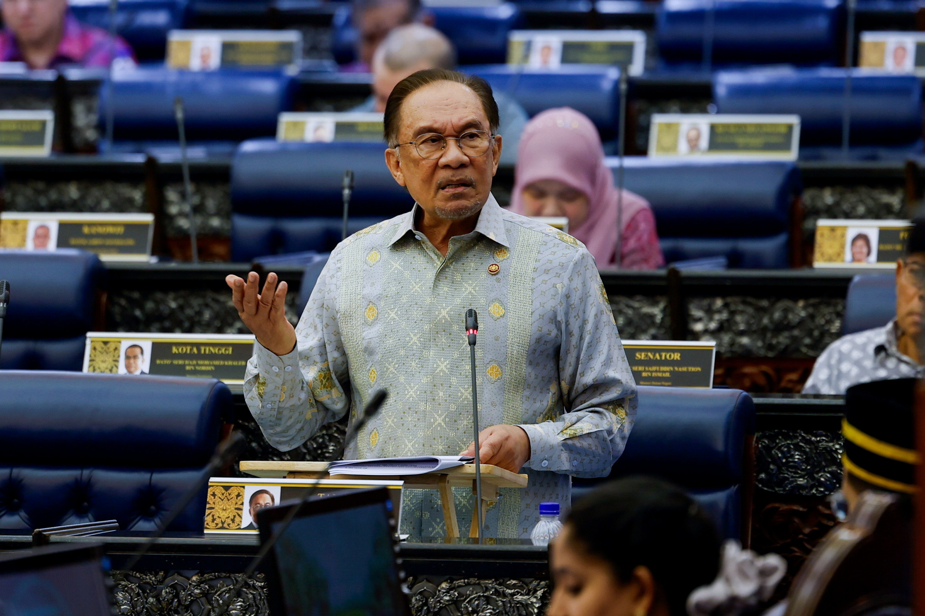 PM Anwar warns against disrupting urban renewal efforts
