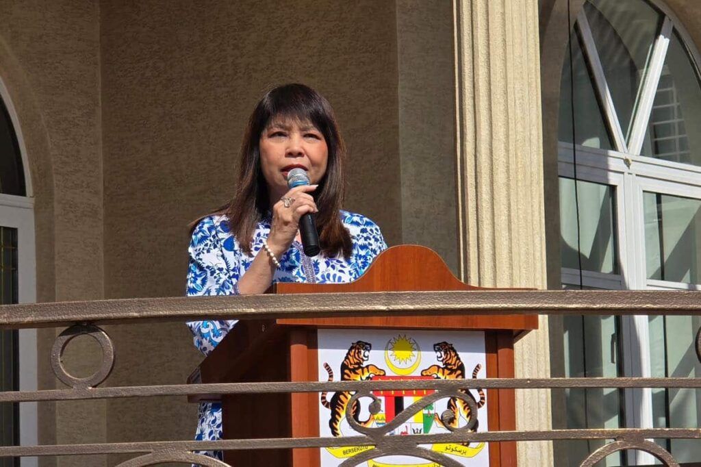 24, 000 க்கும் மேற்பட்ட வரி செலுத்துவோர் மின்னணு முறையைப் பயன்படுத்தி உள்ளனர்-துணை அமைச்சர்.