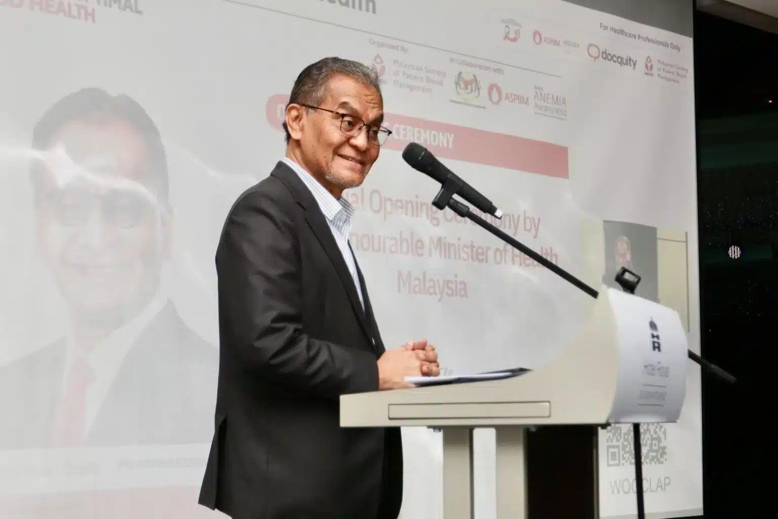 அனைத்து தளங்களிலும் `GUMMY` மிட்டாய் விற்பனைக்குத் தடை விதிக்கப்பட்டுள்ளது