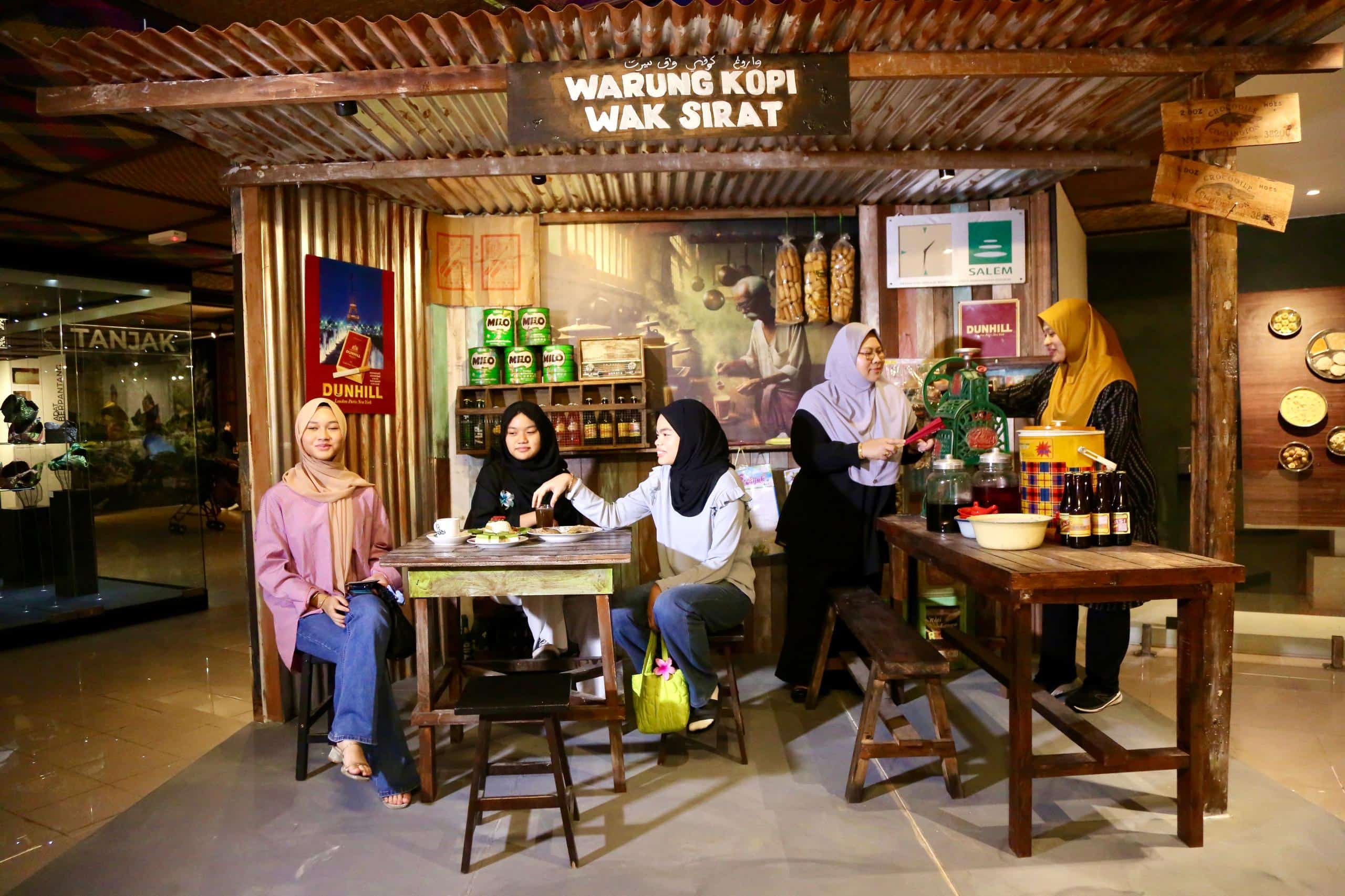 Pameran tepak sirih, perkakas dapur bawa pengunjung imbau zaman kanak-kanak