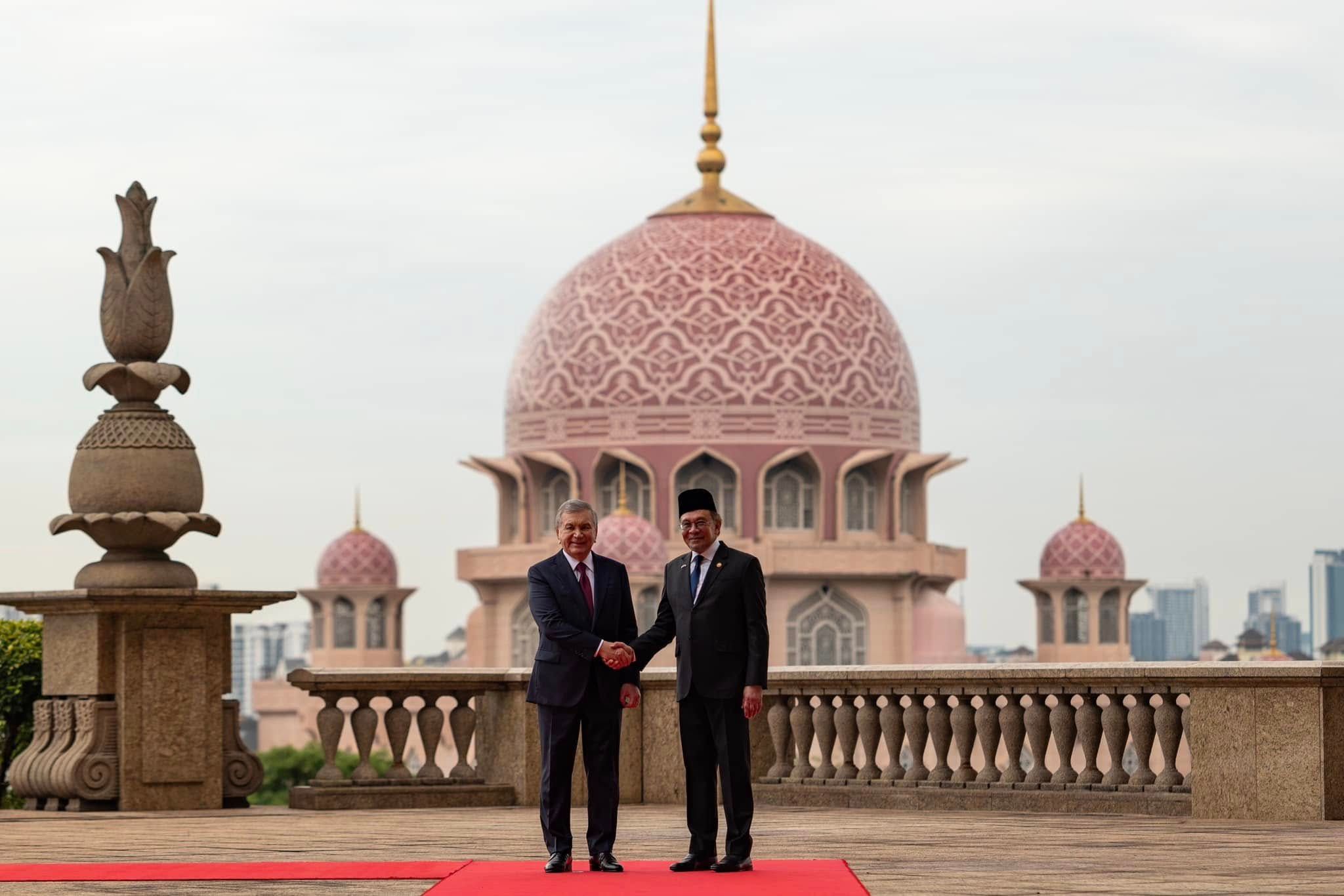 大马乌兹别克加强关键领域合作  推“朝圣+”计划提升双边清真旅游