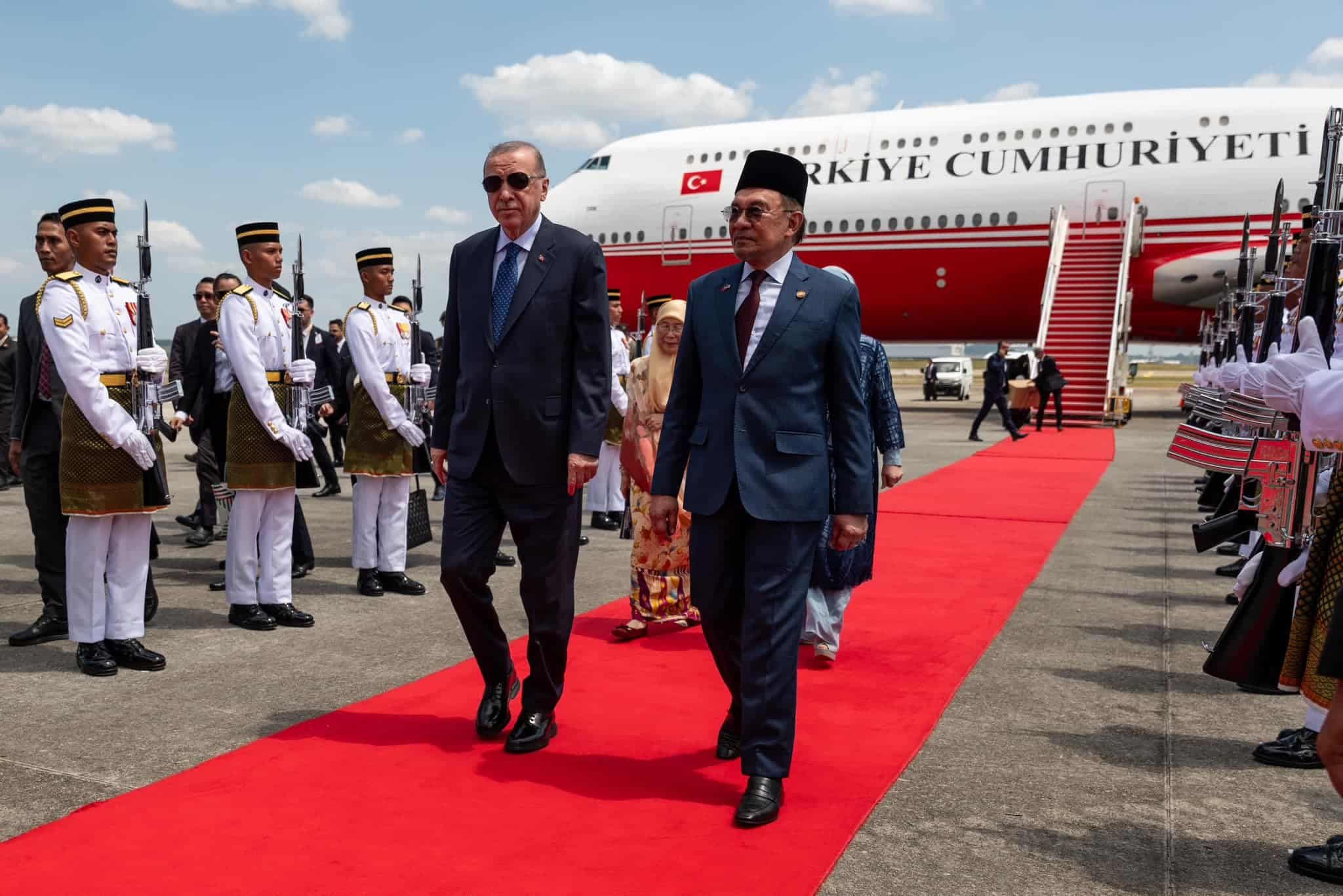 埃尔多安访马  寻求技术合作加强两国关系