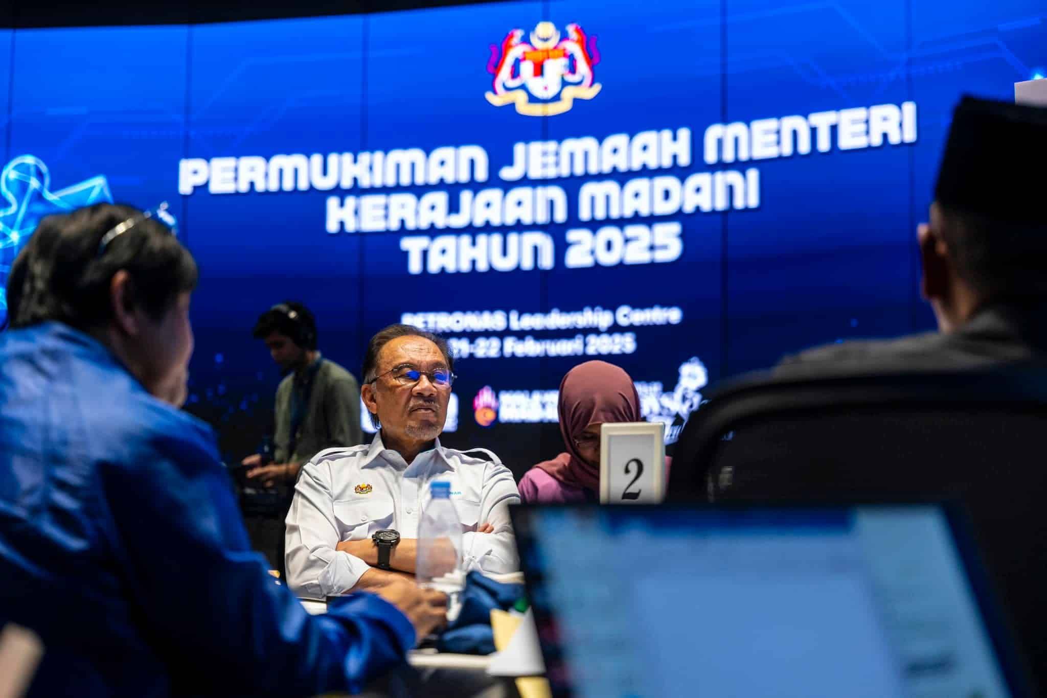 首相：快速经济复苏吸引外资  料斋戒月后更多外国领袖访马