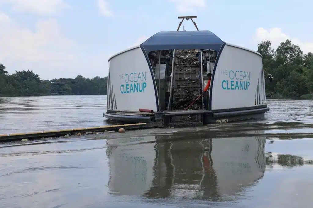 雪州海洋关口诽谤案  土团党领袖巴德鲁公开道歉