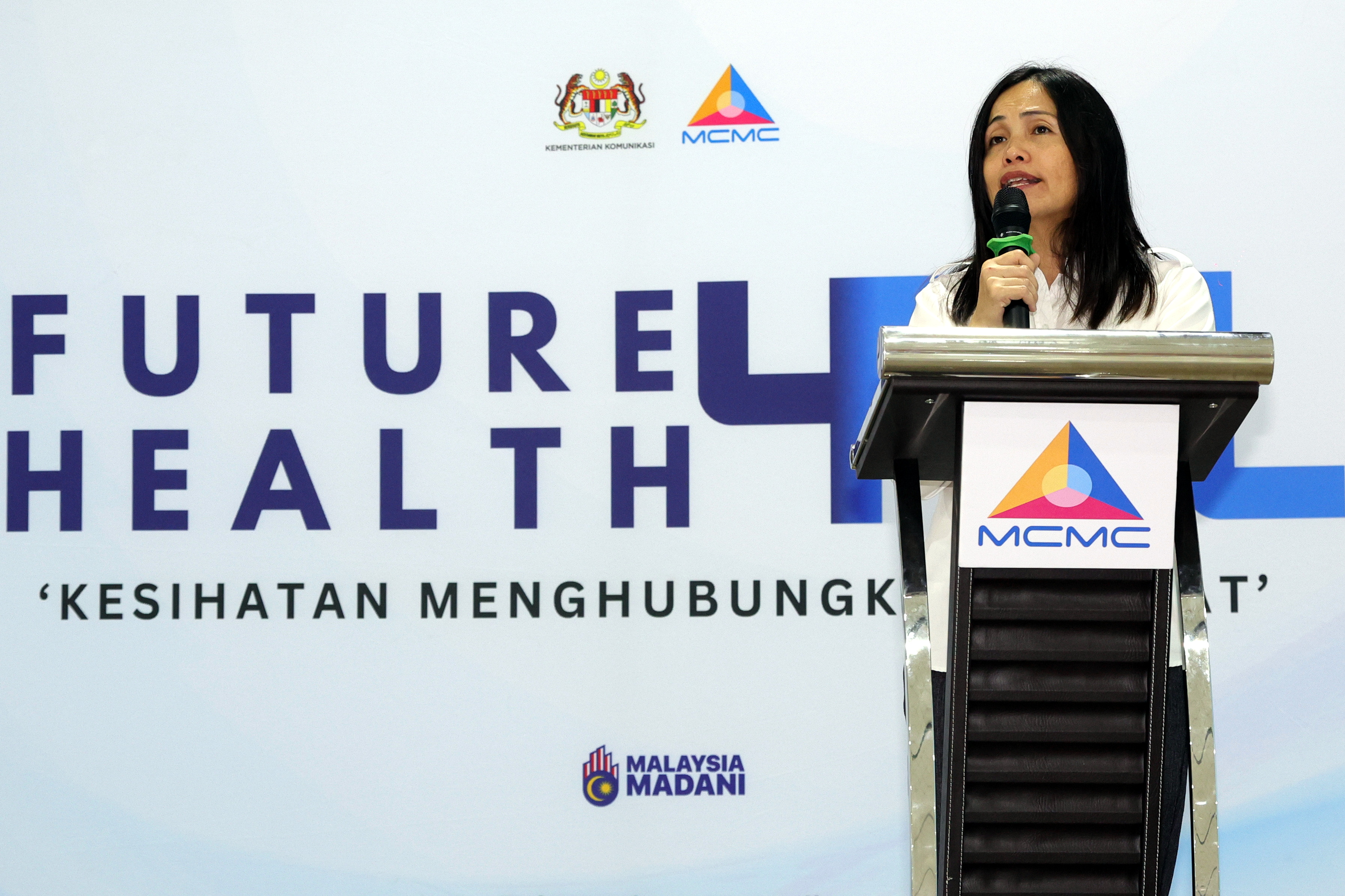 Dewan Rakyat passes historic Media Council Bill, two key reform bids