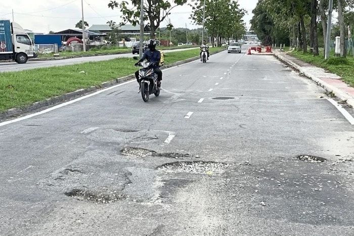 கடந்தாண்டு 50,000-க்கும் மேலான சாலைப் பள்ளங்கள் சரிசெய்யப்பட்டன