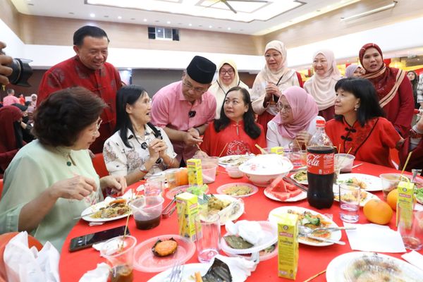 首相署部长促各族谨言慎行 避免引发紧张局势