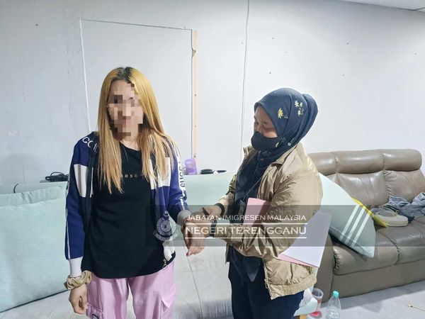 登移民局突击11场所 捕13非法移民包括儿童