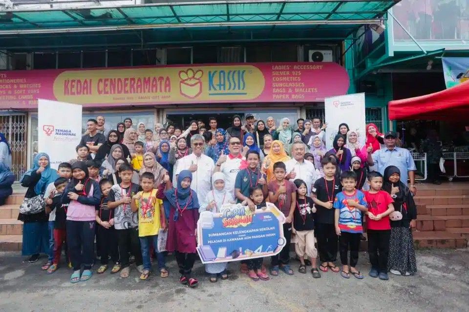 班登英达州选区100学生获返校援助