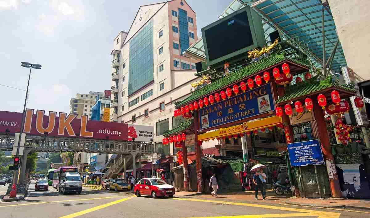 建议移除吉隆坡“茨厂街”牌楼中文字？DBKL澄清：没这回事！