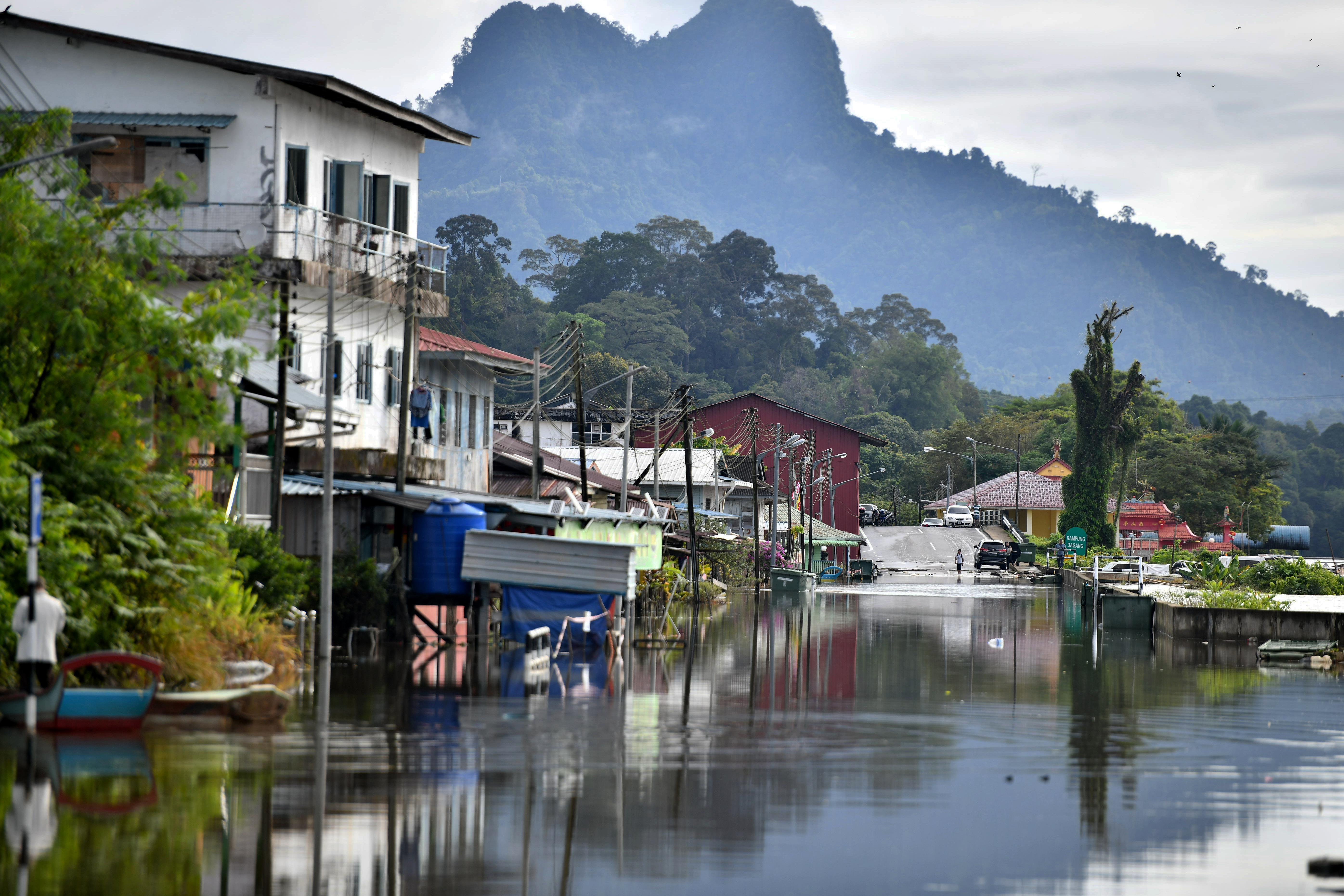 No change in flood situation in Sabah, Sarawak this morning