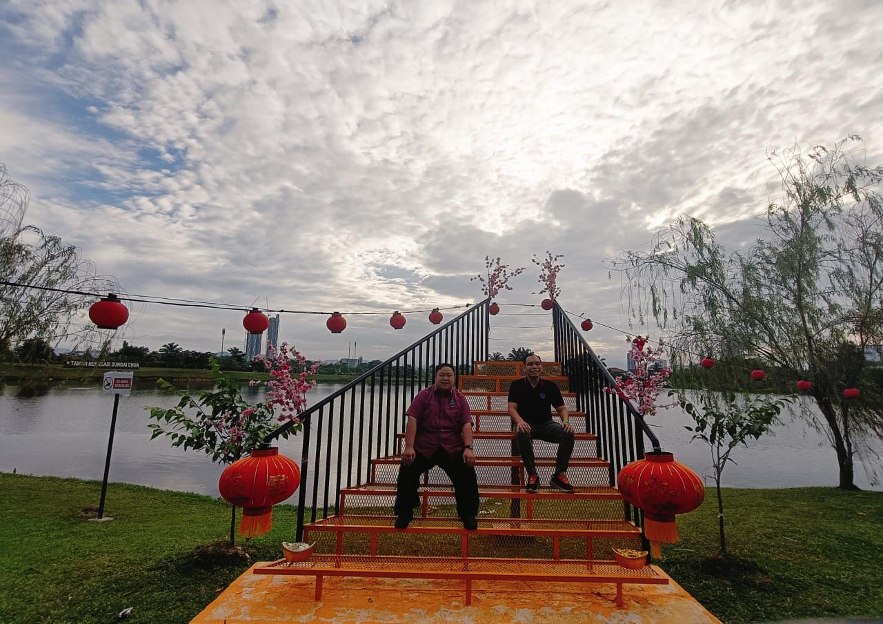 谢瑞詹拨近3万为锡米山公园增打卡景点  锡湖天梯.彩虹之匣.秋季枫华等你来咔嚓