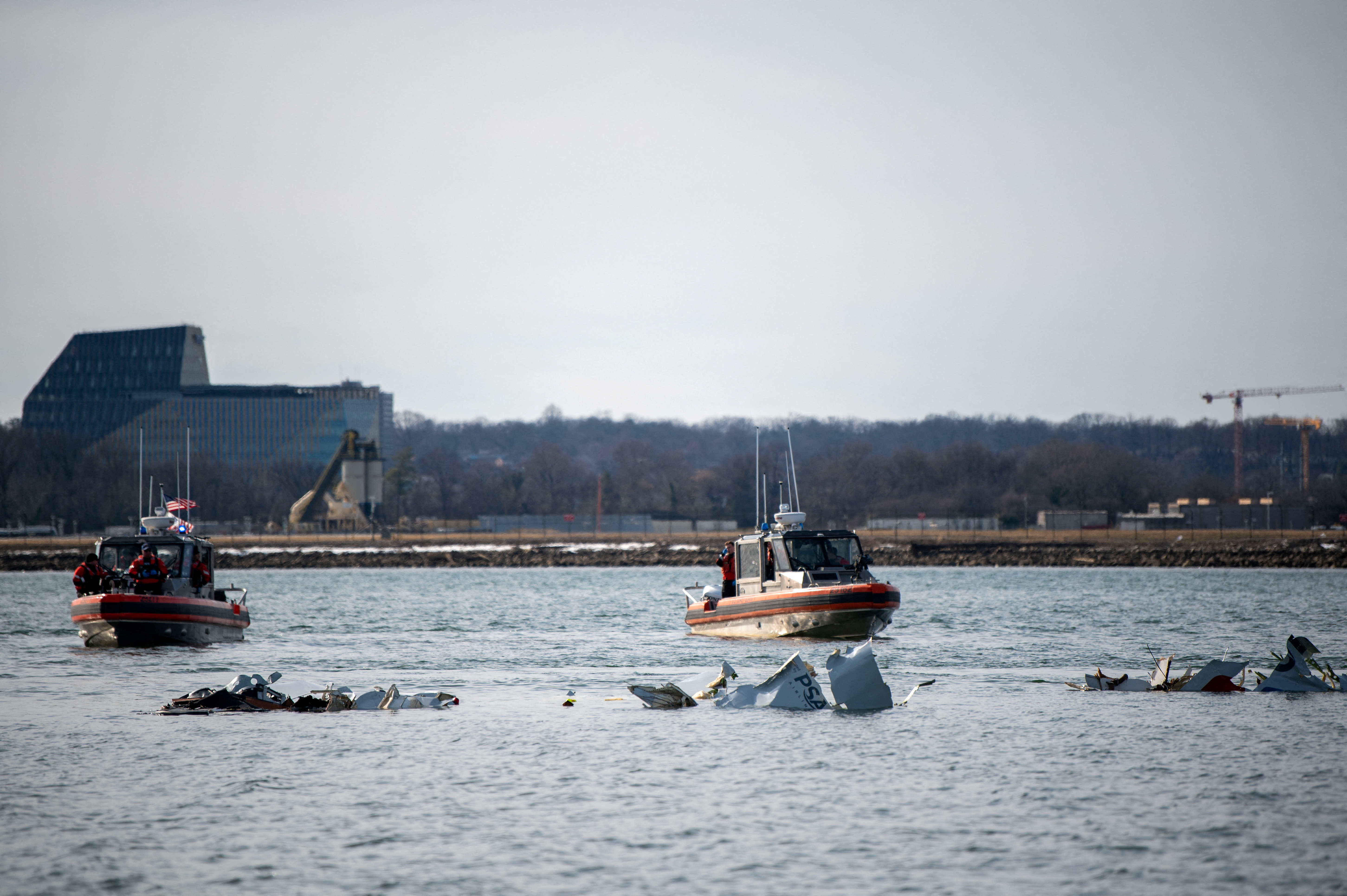 Data shows helicopter may have been flying too high in DC crash