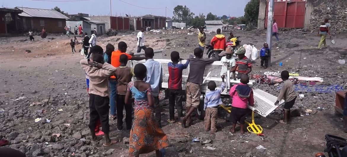 联合国：近40%的贩运受害者是儿童