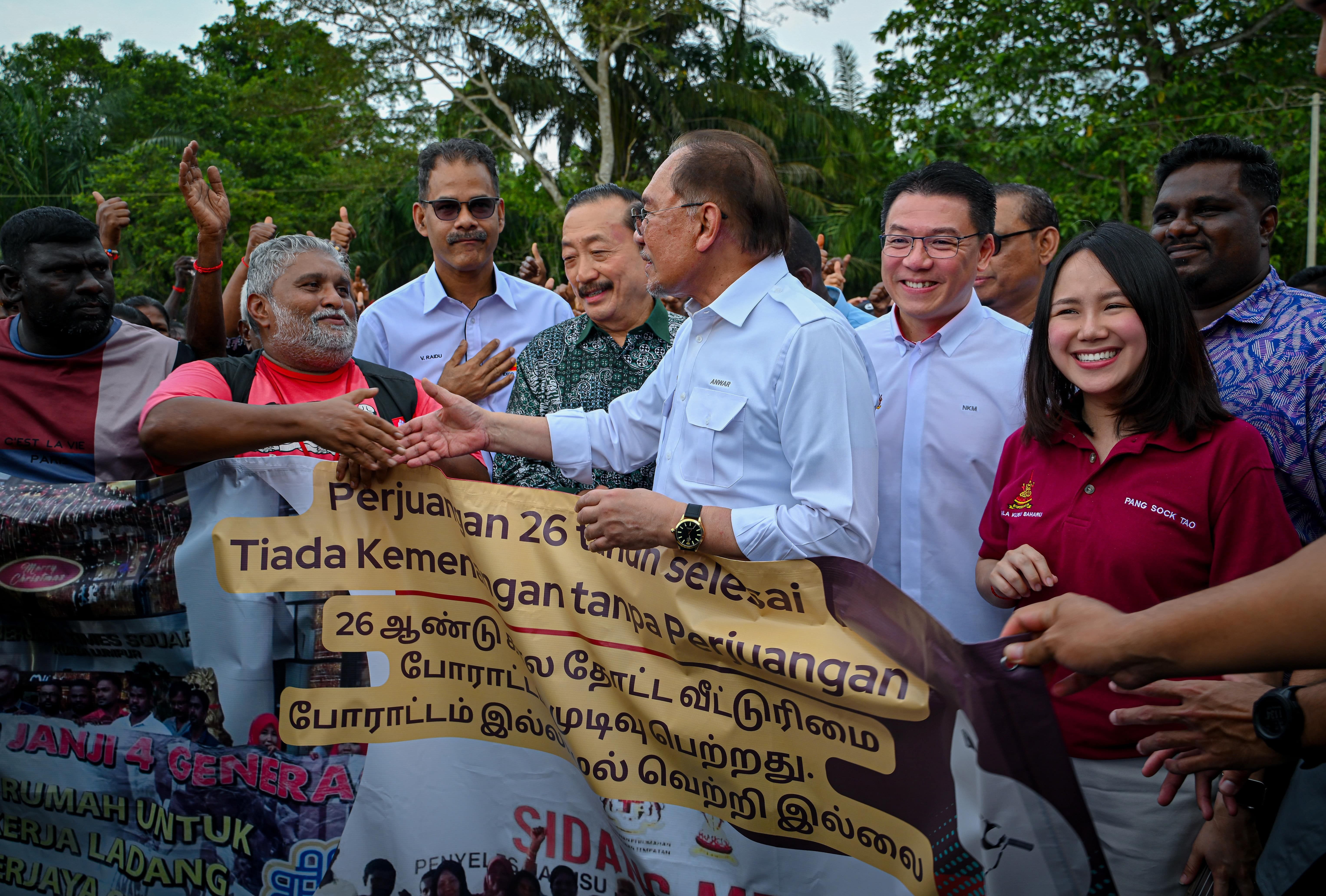 瓜雪拖延27年的房屋问题   彭小桃：昌明政府26个月内解决