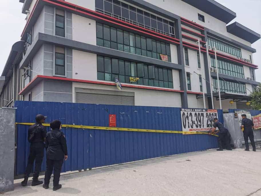 非法囤积电子垃圾   巴生加埔一工厂被查封