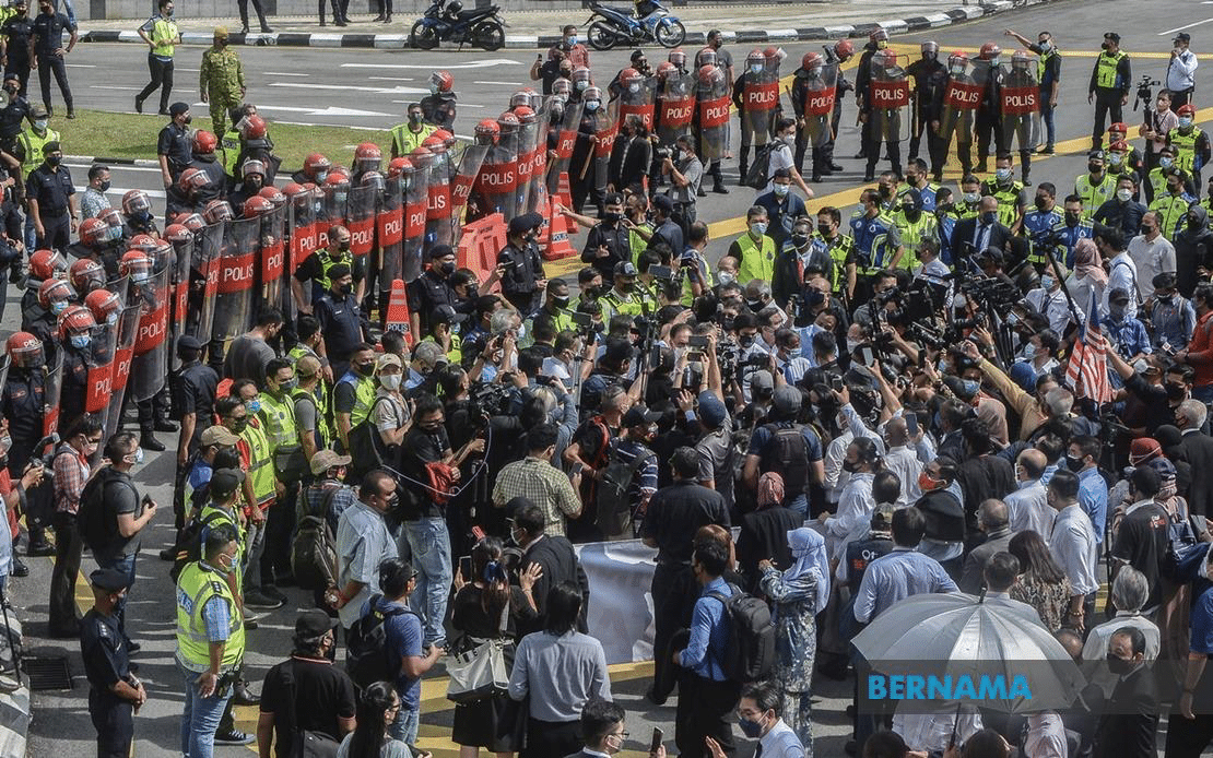 Govt’s readiness to amend Peaceful Assembly Act the focus of Dewan Rakyat today