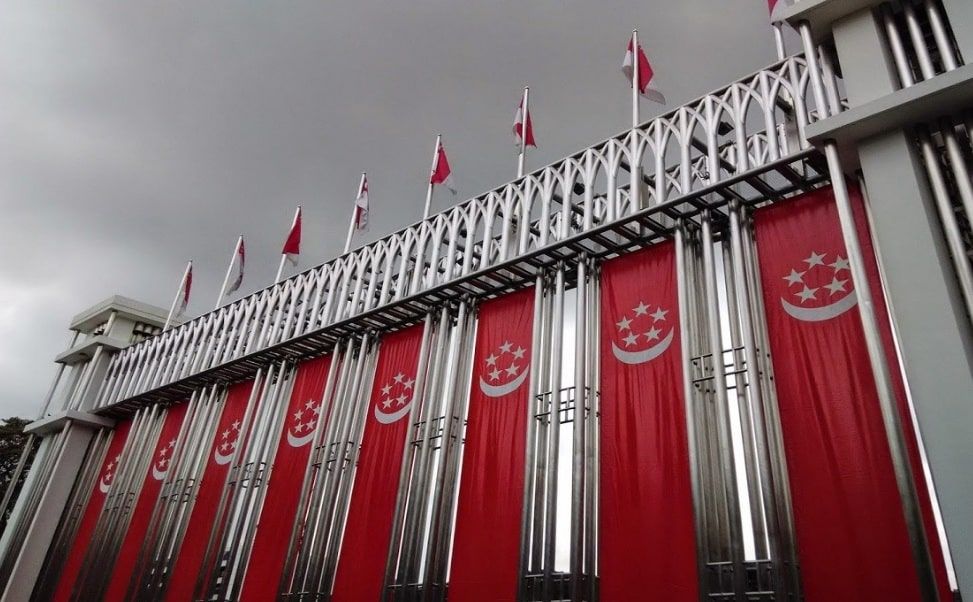 涉嫌助恐怖分子入境新加坡  伊朗妇女与大马丈夫驱逐出境