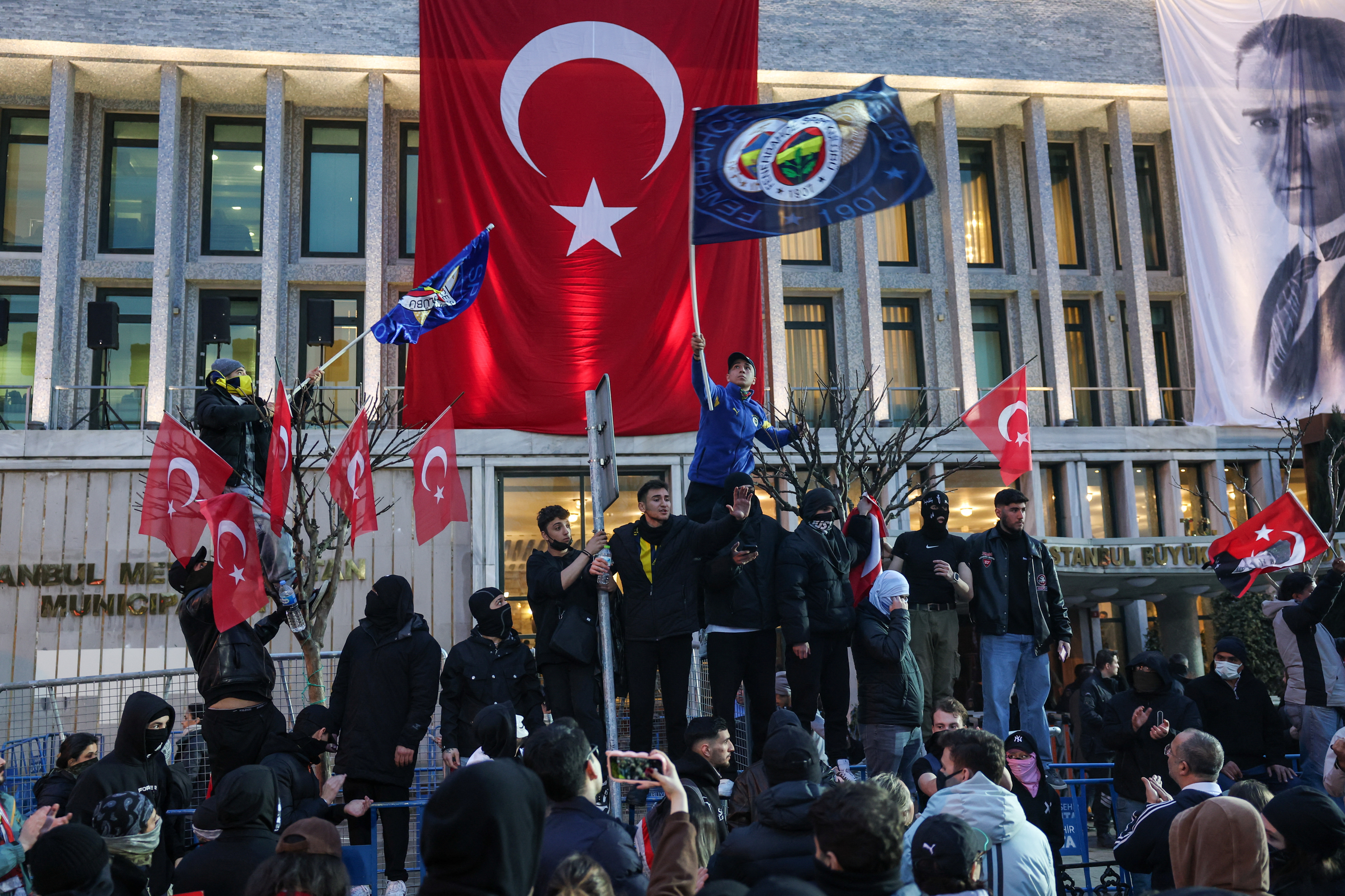 Erdogan slams protests over jailing of Istanbul mayor as 'movement of violence'