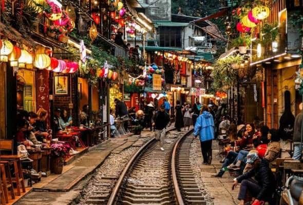 உலகப் புகழ்பெற்ற ஹனோய் இரயில் தெருக்களில் சுற்றுப் பயணத்திற்குத் தடை