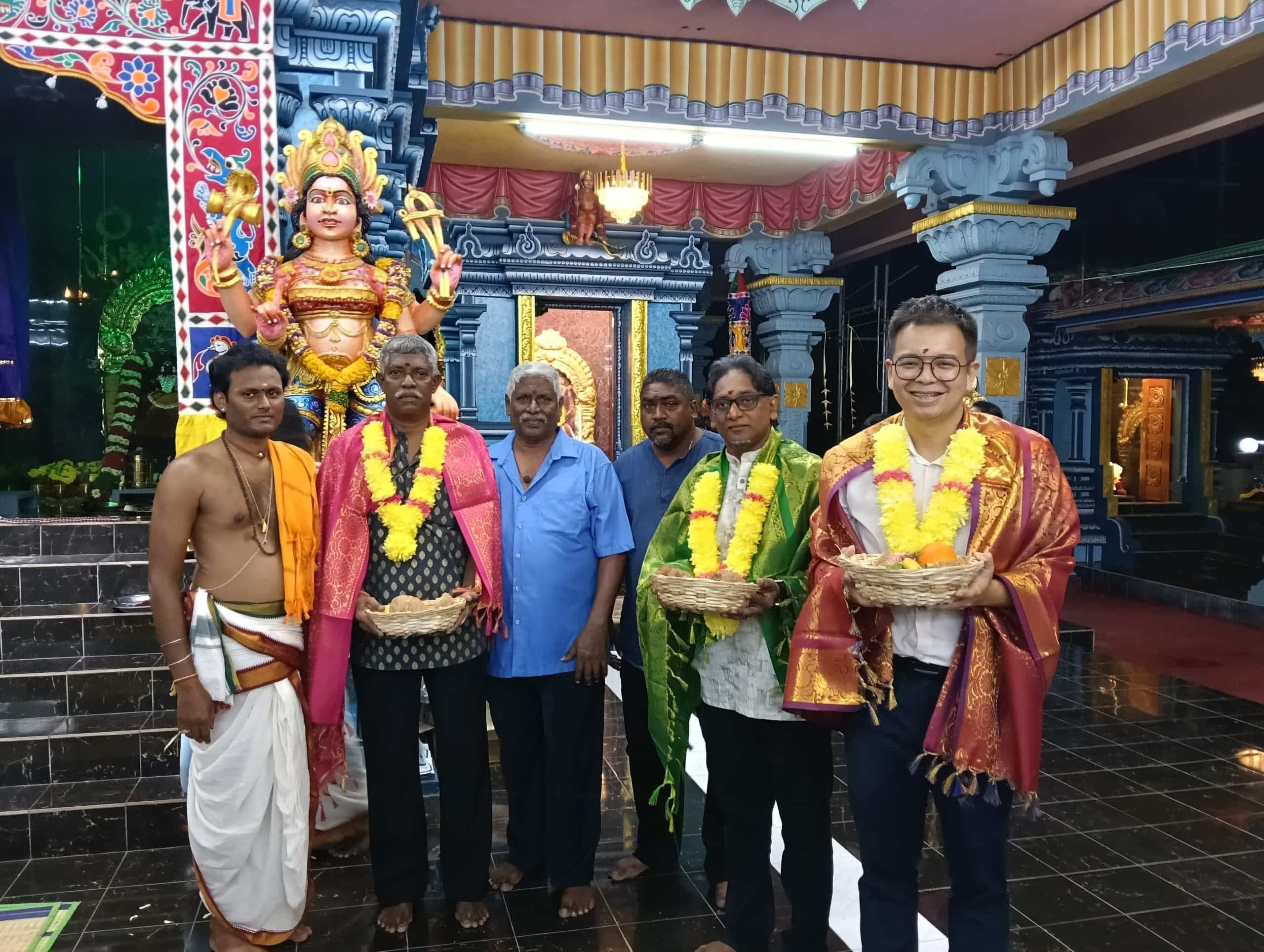 தேவி ஸ்ரீ மகா மாரியம்மன் ஆலய  மண்டலாபிஷேக பூஜை-  பலாக்கோங் உறுப்பினர் வேய்ன் ஓங் கலந்து கொண்டார்