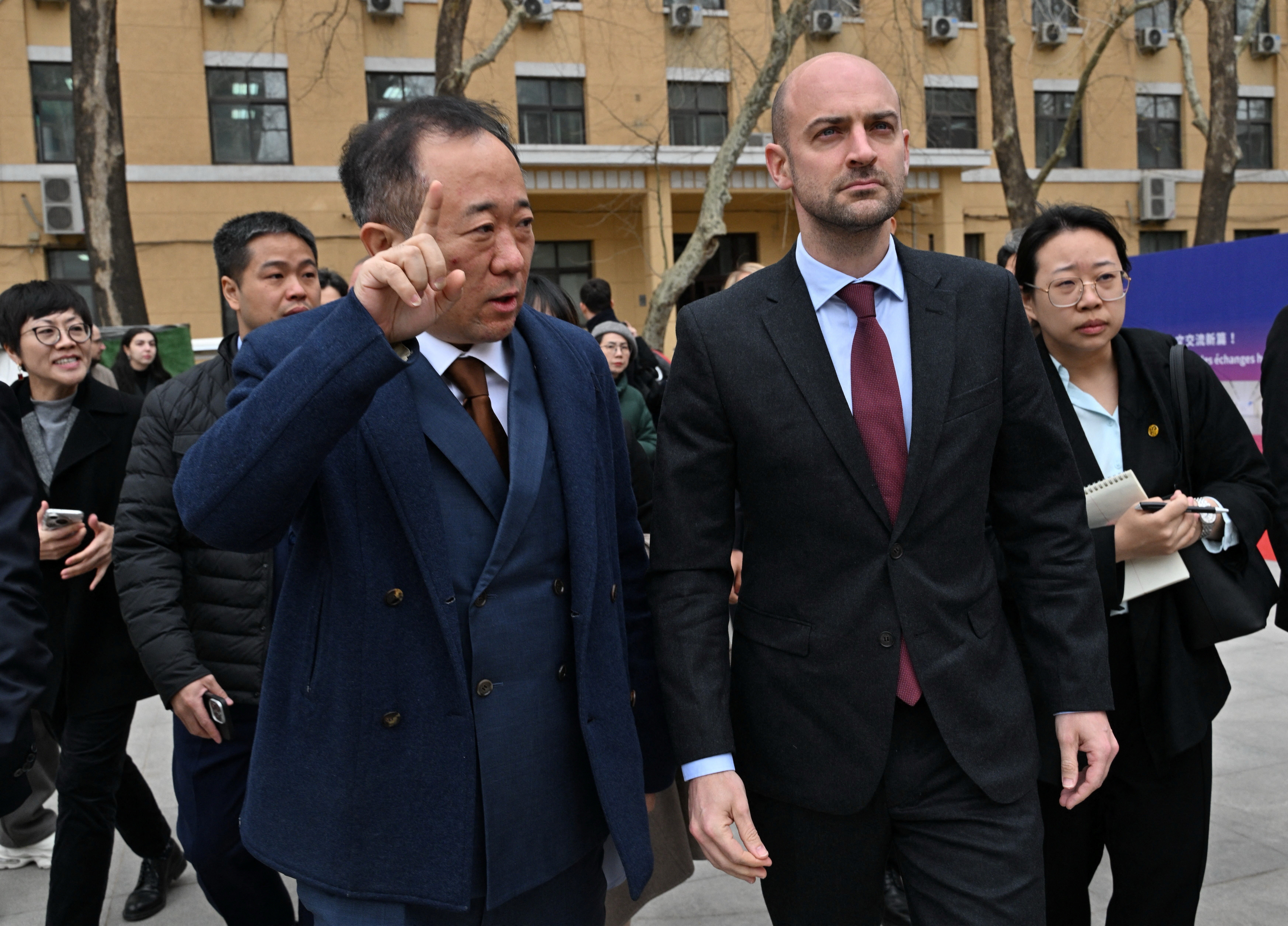 China, France to hold high-level strategic, economic dialogues this year