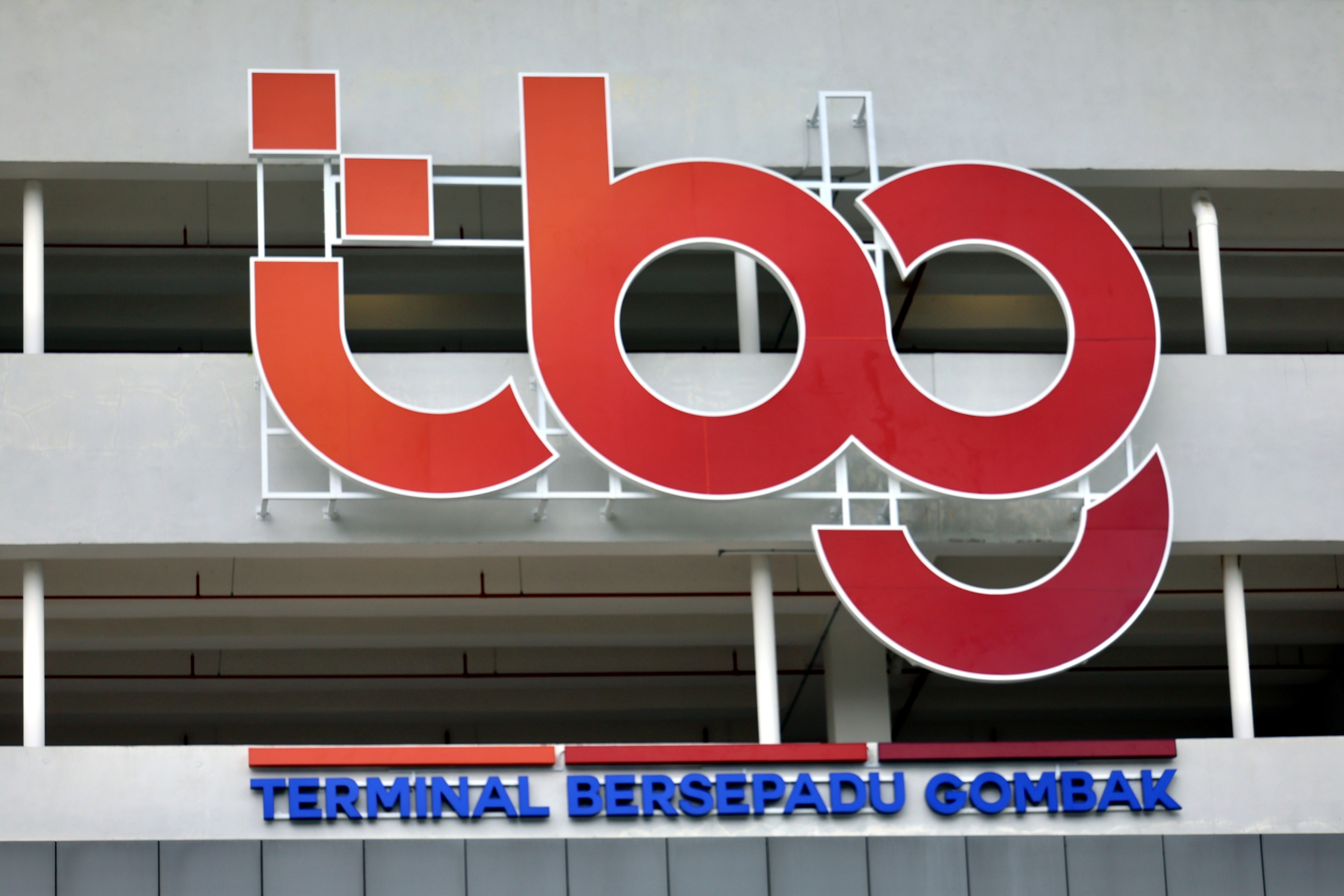 Travellers amazed at Gombak Integrated Terminal facilities, on a par with KLIA