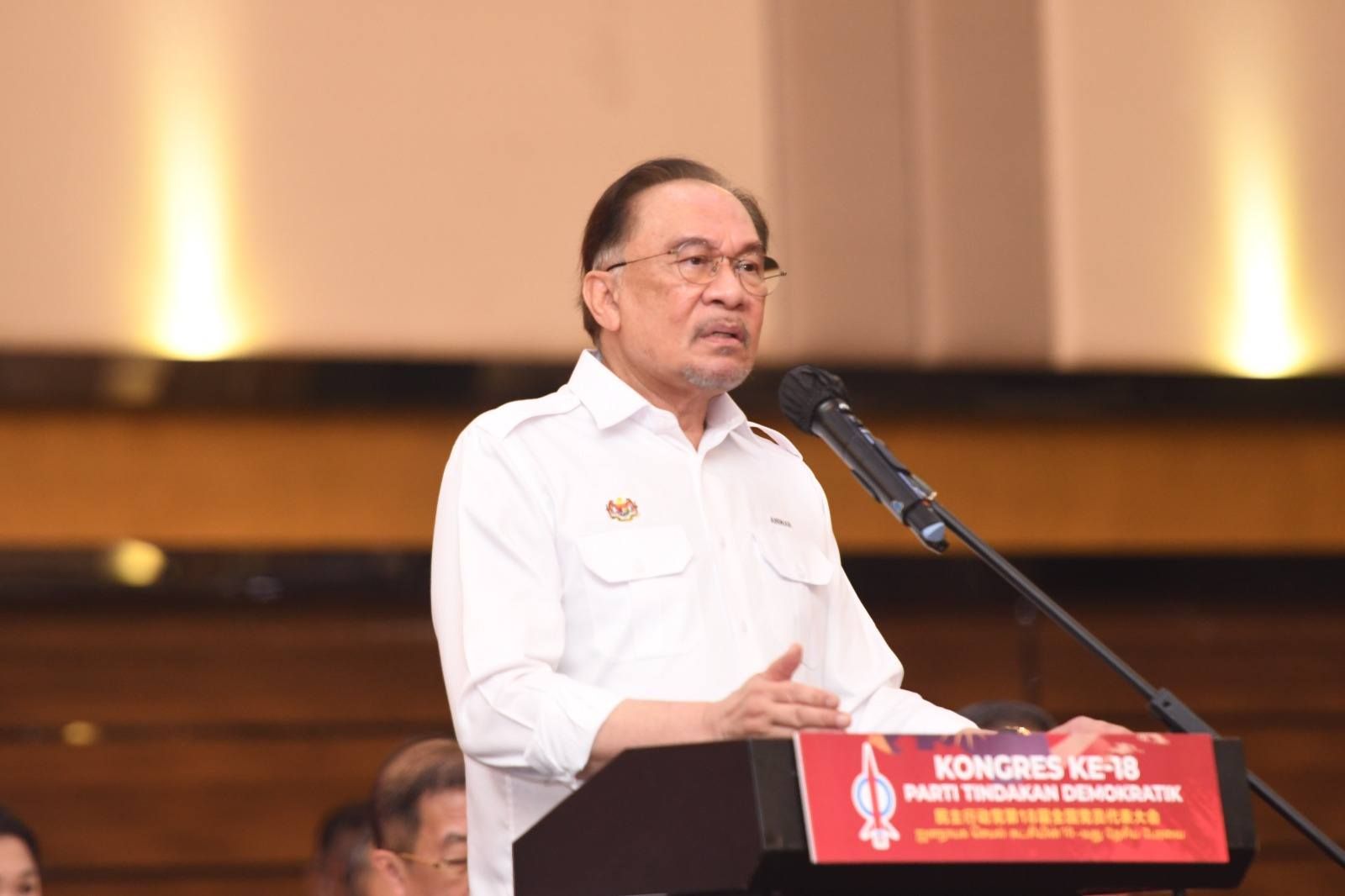 限首相任期不能仓促免失败  安华：政府不干预司法裁决