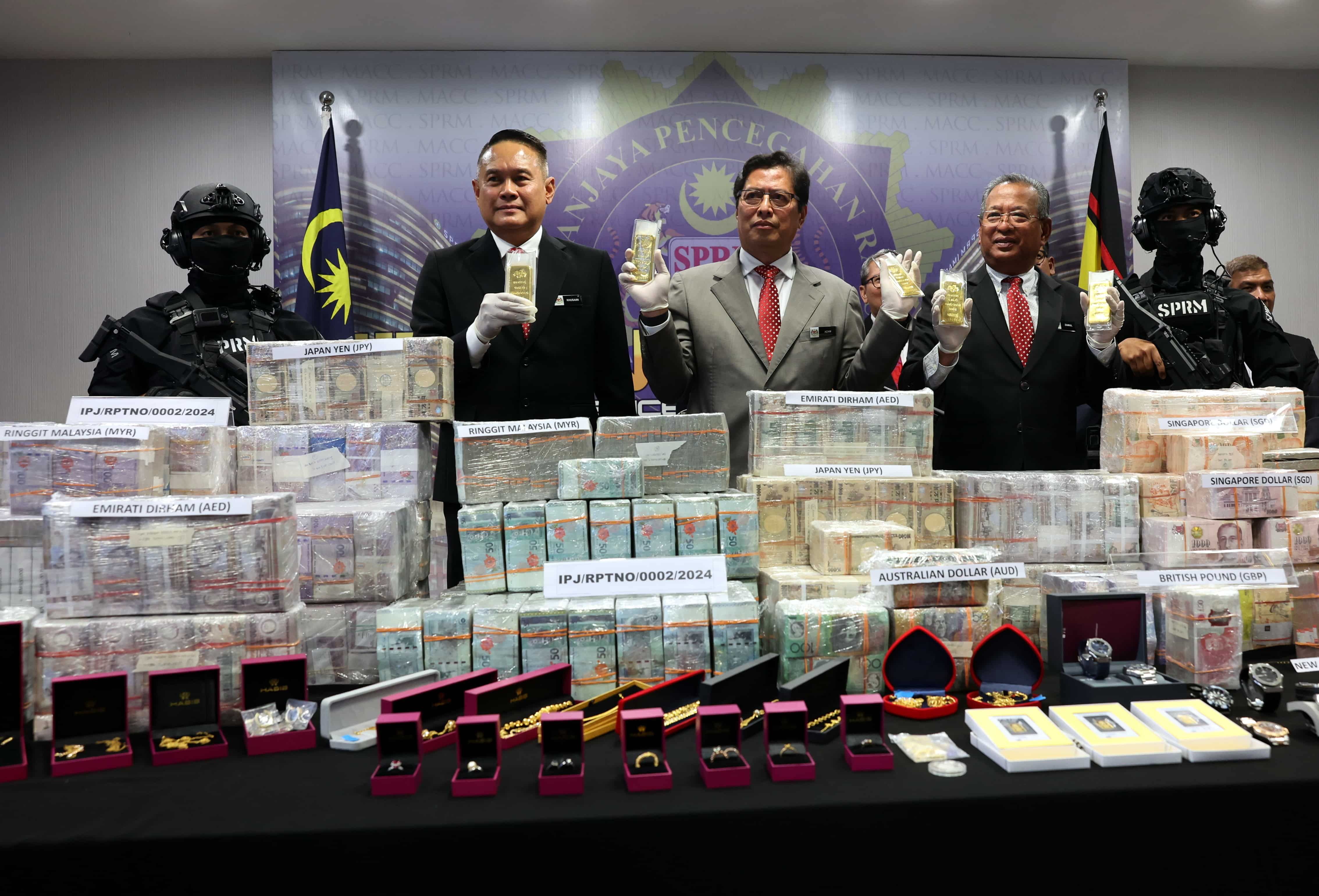 反贪会周三再传召沙比里   助查卷入贪污及洗黑钱案