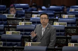Parliament passes amendment to atomic energy law