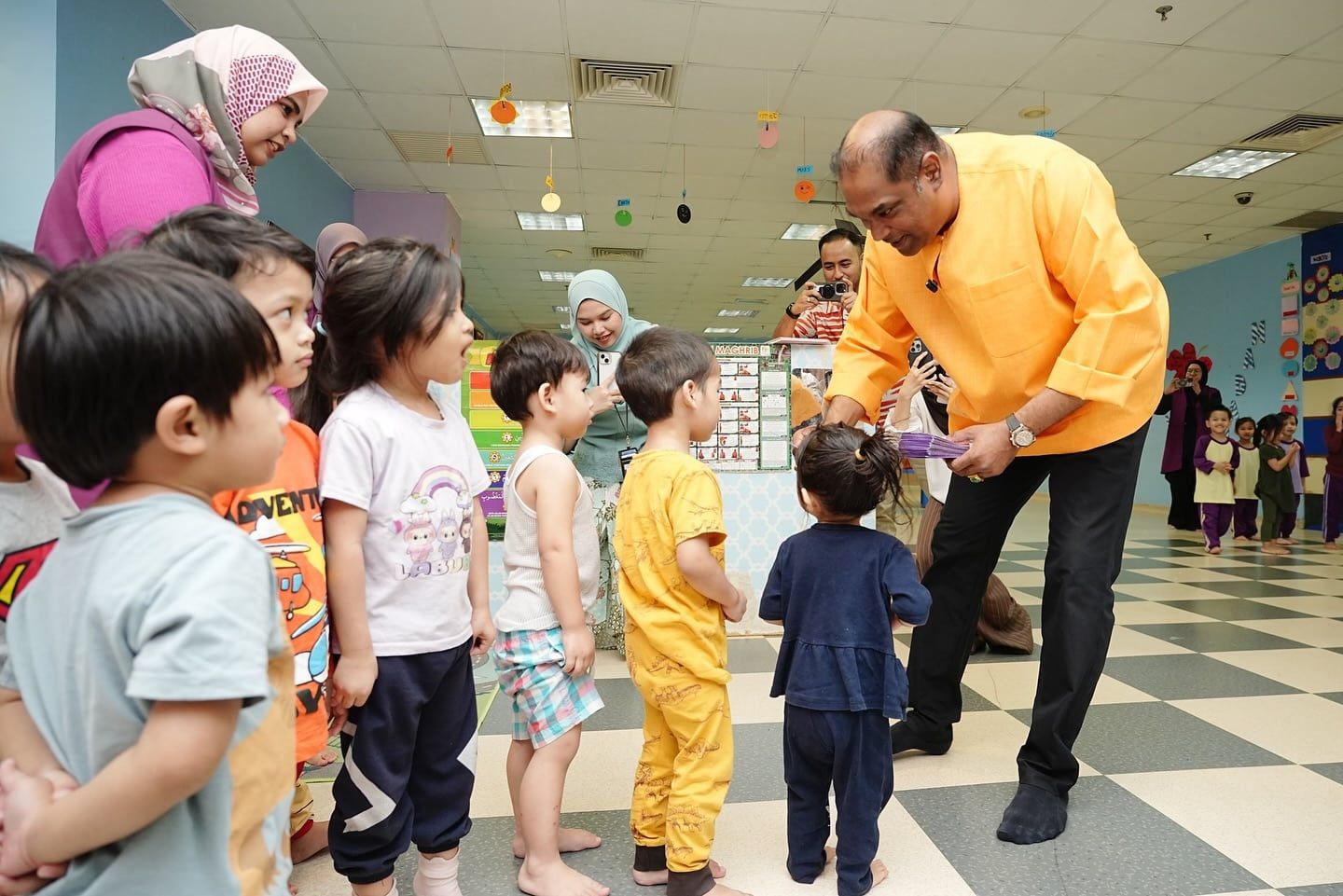 开斋节展现大马多元色彩 拉马南冀珍惜全民团结