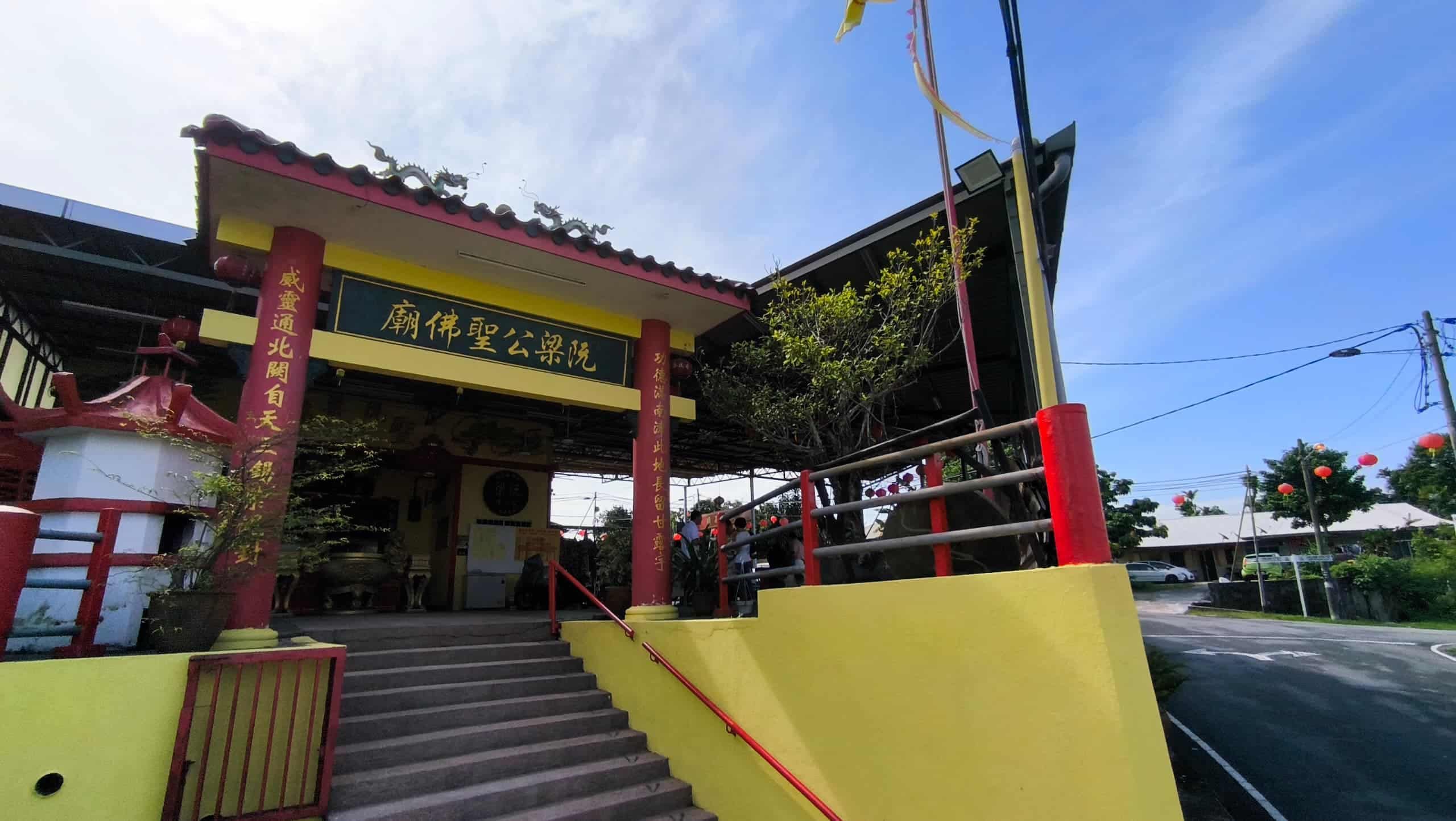 15年努力终圆满！ 白沙罗新村阮梁公圣佛庙   获颁宗教地及永久地契