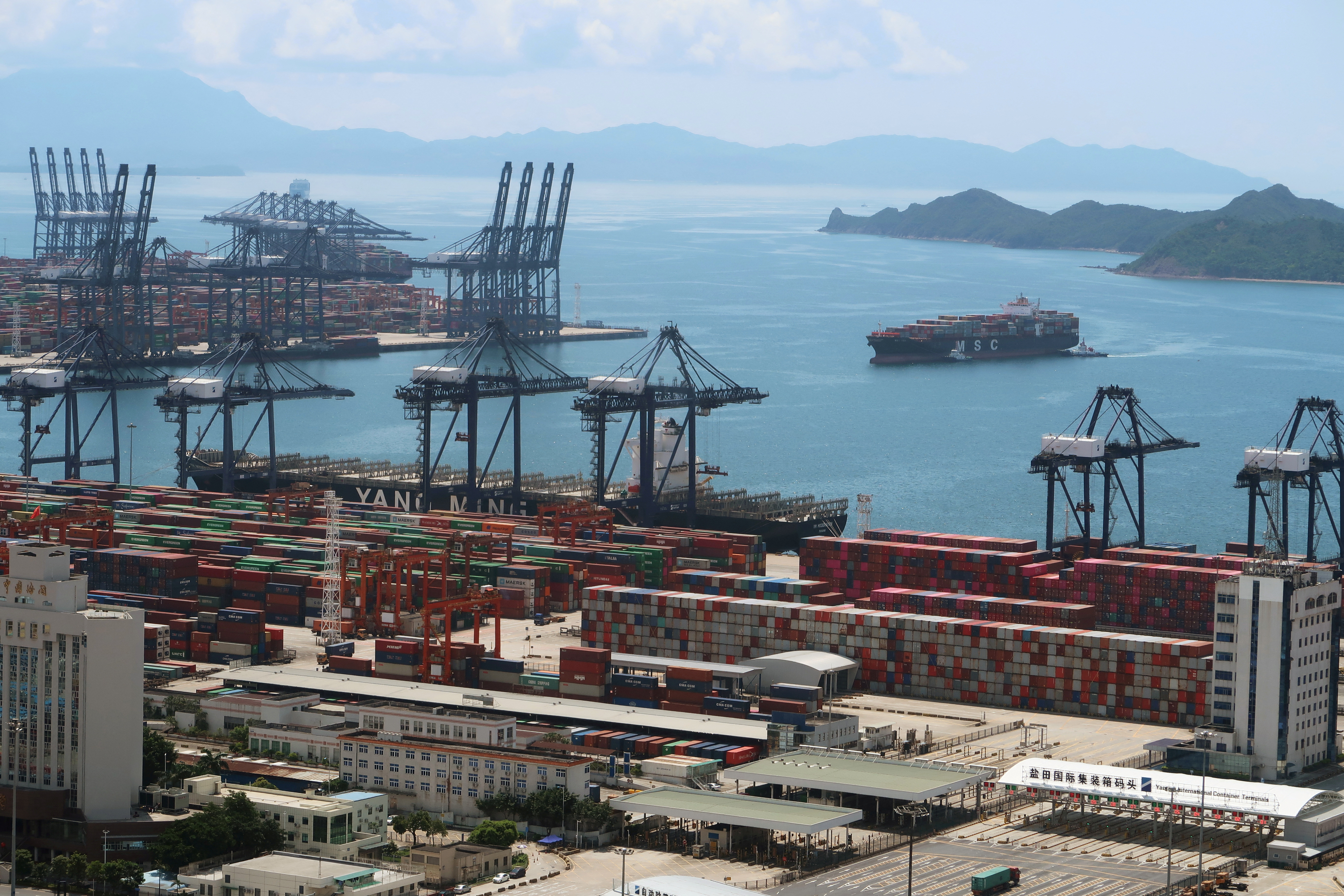 China announces retaliatory tariffs on some Canada farm, food products