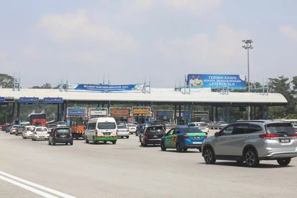 雪州开斋节行动录115宗违规 不遵守交通灯占多数