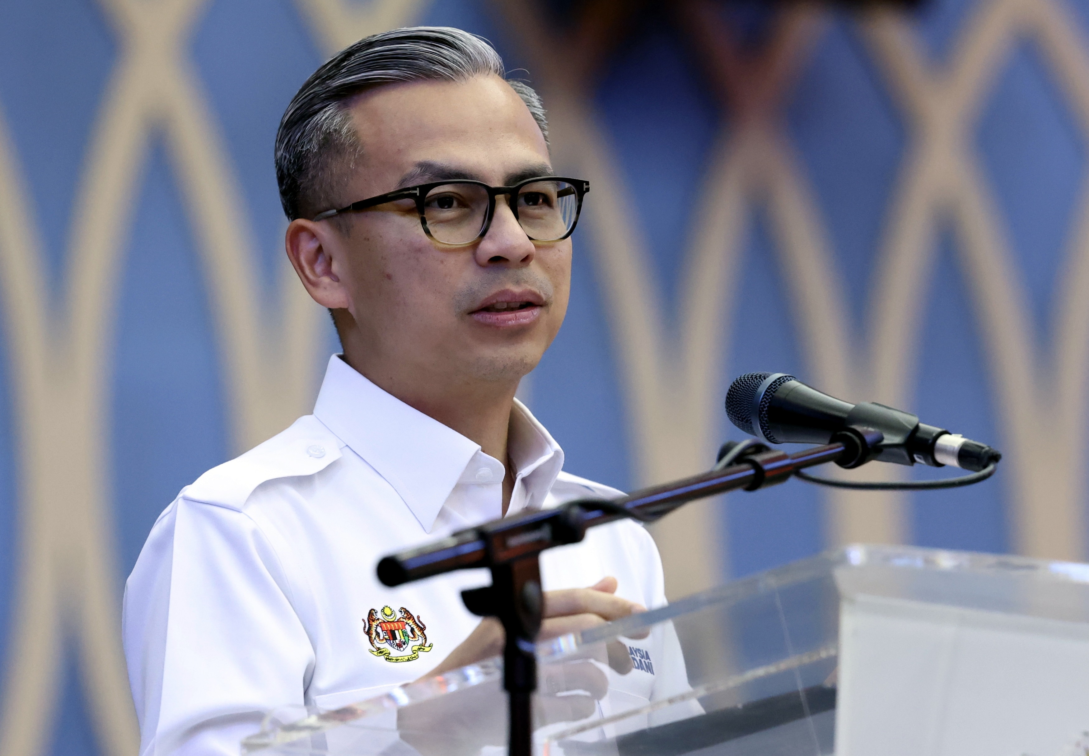 Fahmi orders telcos to resolve internet access issues monthly
