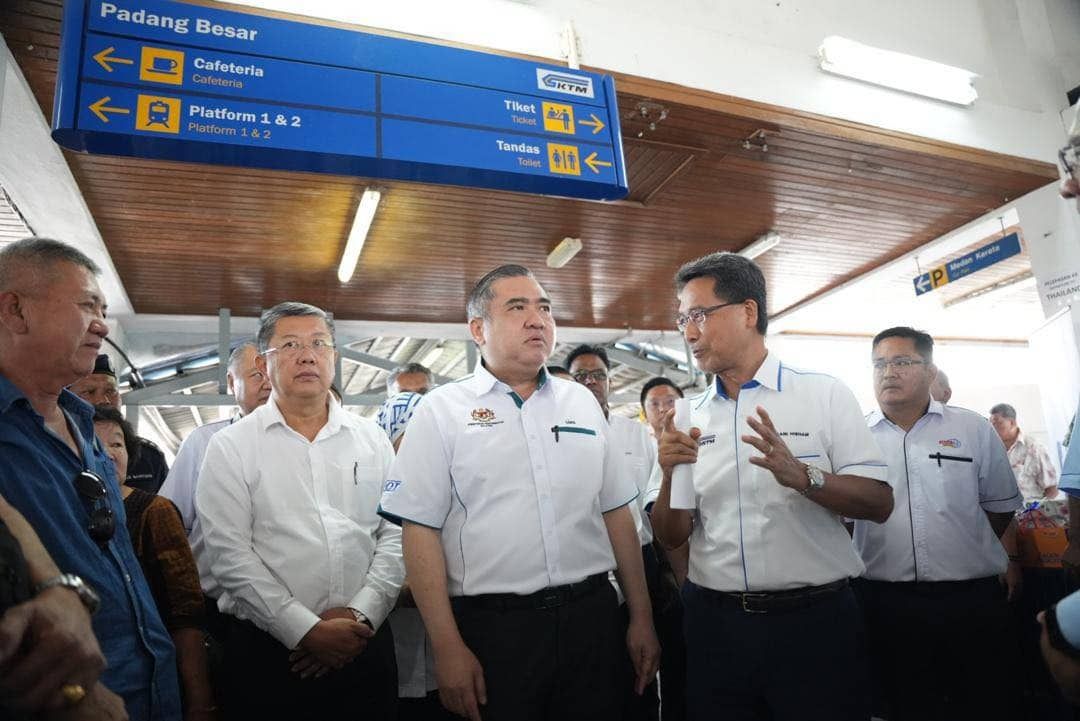 提高北马电动火车服务效率  陆兆福: 添购列车及提升设施