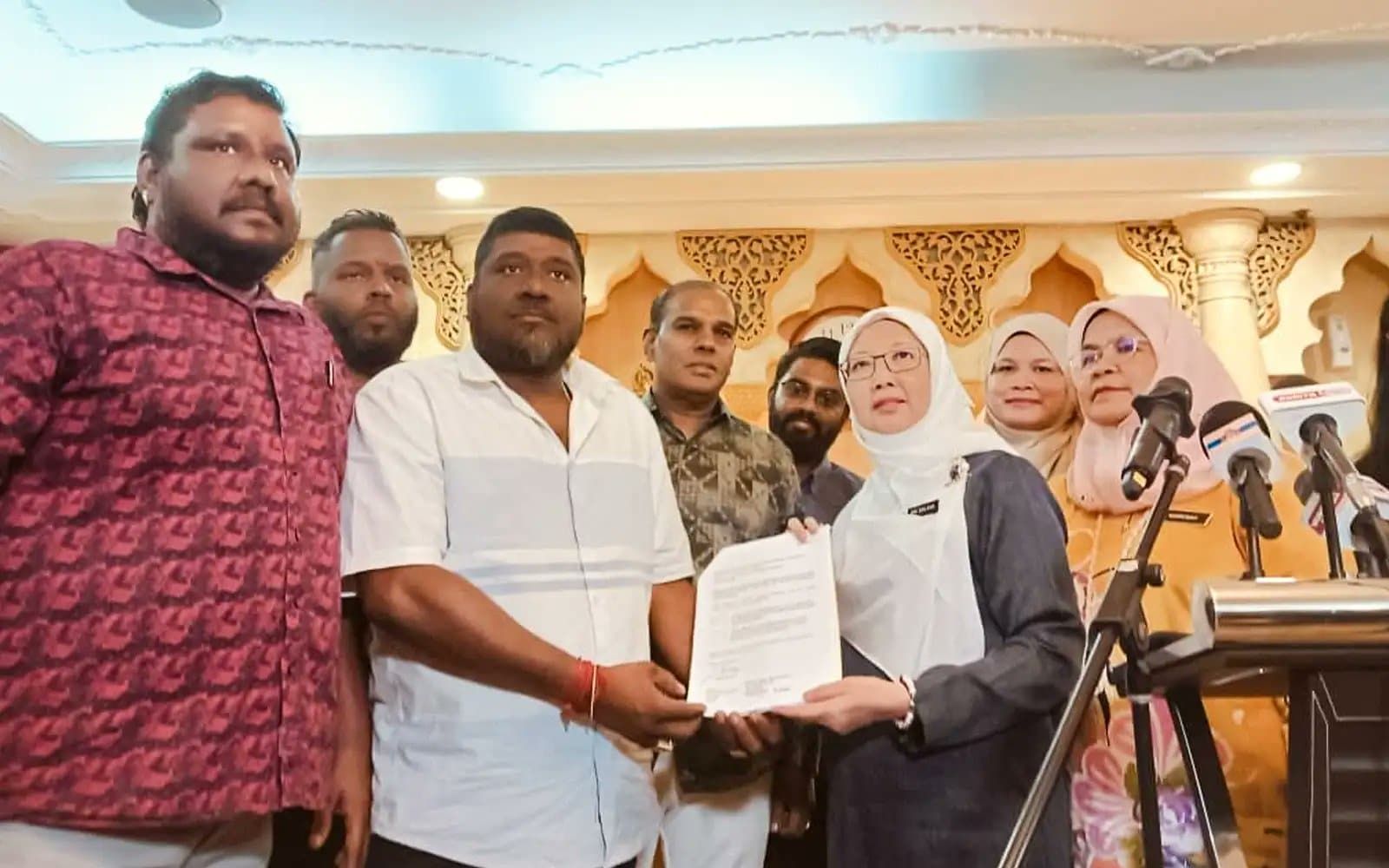 தேவி ஸ்ரீ பத்ரகாளியம்மன் ஆலயத்தை புதிய இடத்திற்கு மாற்றுவதற்கு இடத்தை அரசாங்கம் அடையாளம் கண்டுள்ளது