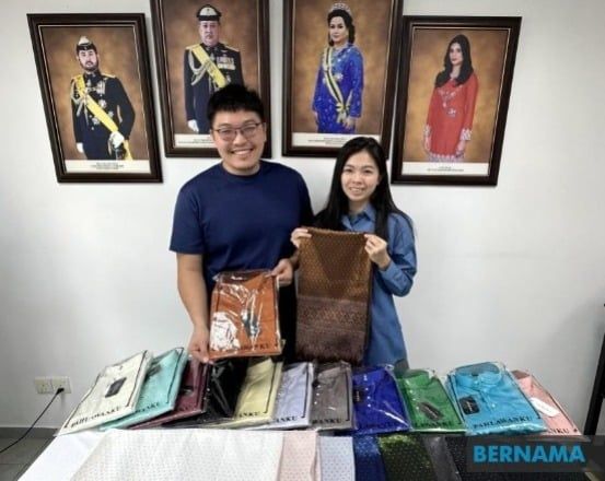 助B40家庭开心添购开斋节新衣 居銮华裔夫妇一套传统马来服只卖RM50