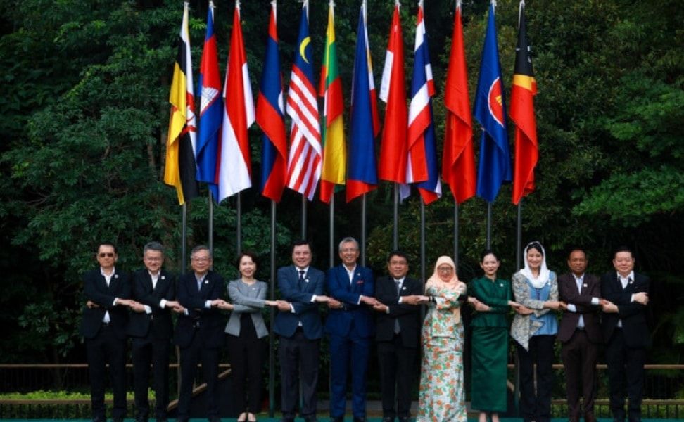 东盟经济共同体战略计划料3月敲定  拟延长加拿大自贸协定谈判时间表