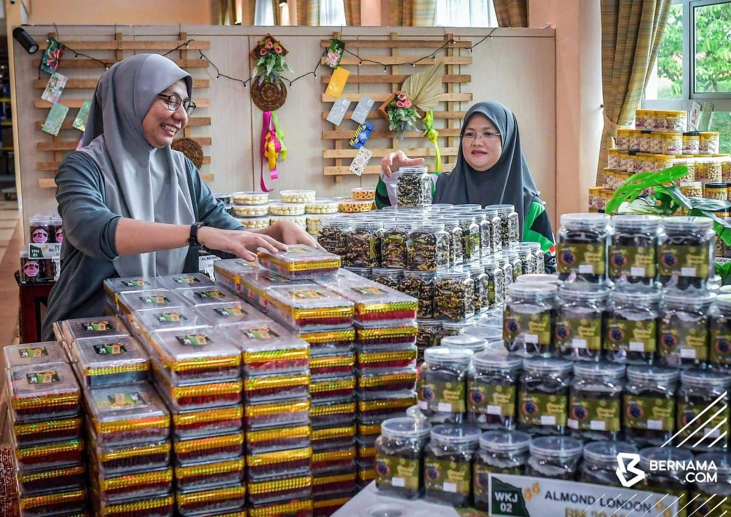 囚犯制作开斋节饼干爆红   监狱局设200万销售目标