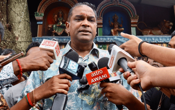 இன மற்றும் மதப் பிரச்சனைகள் எழுப்புவதை நிறுத்தும்படி ரமணன் அறிவுறுத்தினார்