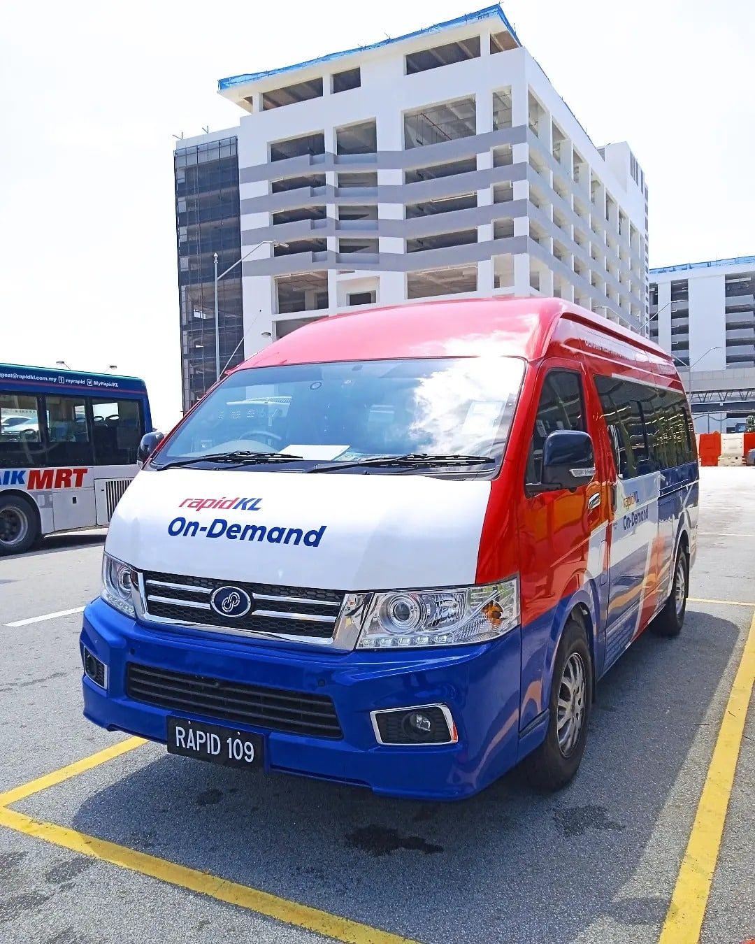 Rapid Kl电召客货车周四起   新增7路线应付激增需求