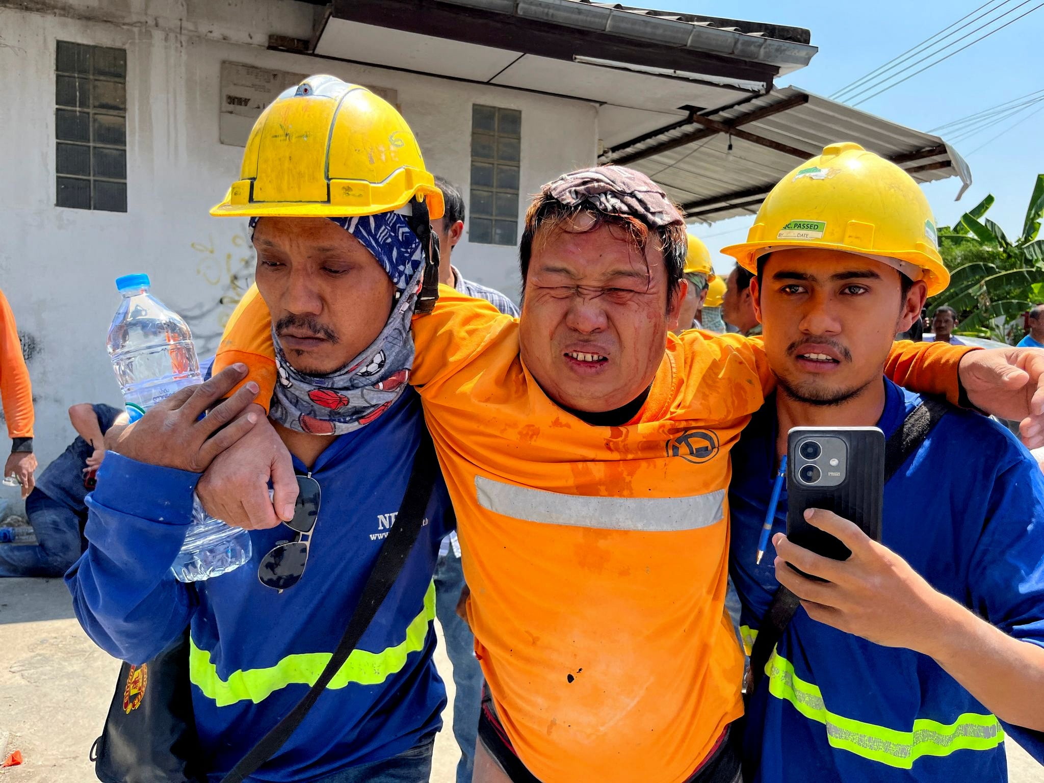 Johari expresses sympathy, solidarity with Myanmar, Thailand after 7.7 magnitude quake