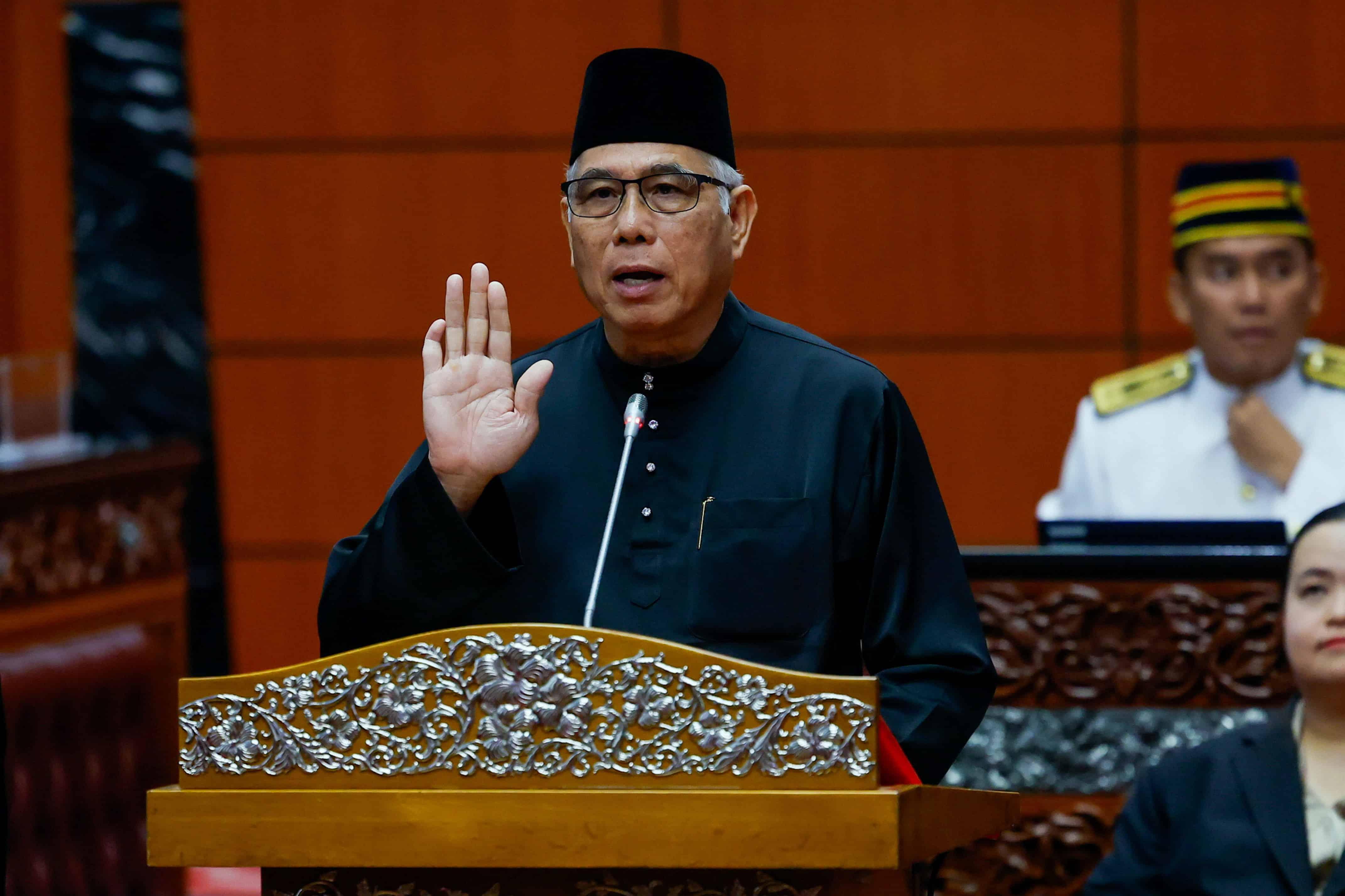 Presiden Unisel, bekas ADN Teratai angkat sumpah senator hari ini