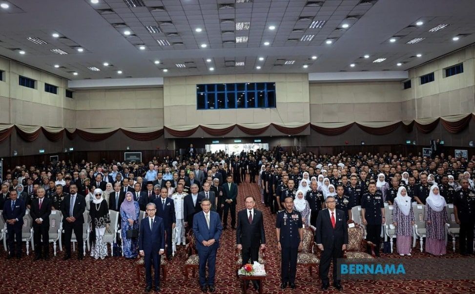 尽管社媒评价警方各种看法  总警长：民众仍寄予厚望