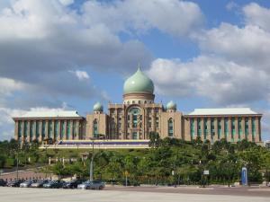 Malaysia mulls dedicated Law Ministry to strengthen legal system 