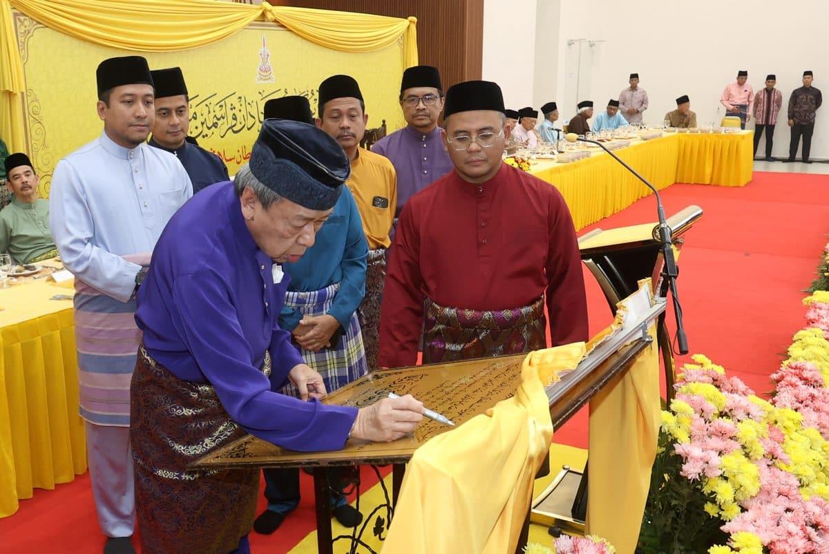 Sultan seru umat Islam laksana amanah dengan jujur, puji pengurusan TH