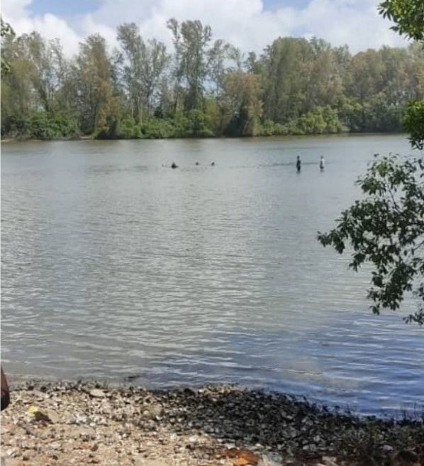 男童与家人到潟湖戏水不幸溺毙