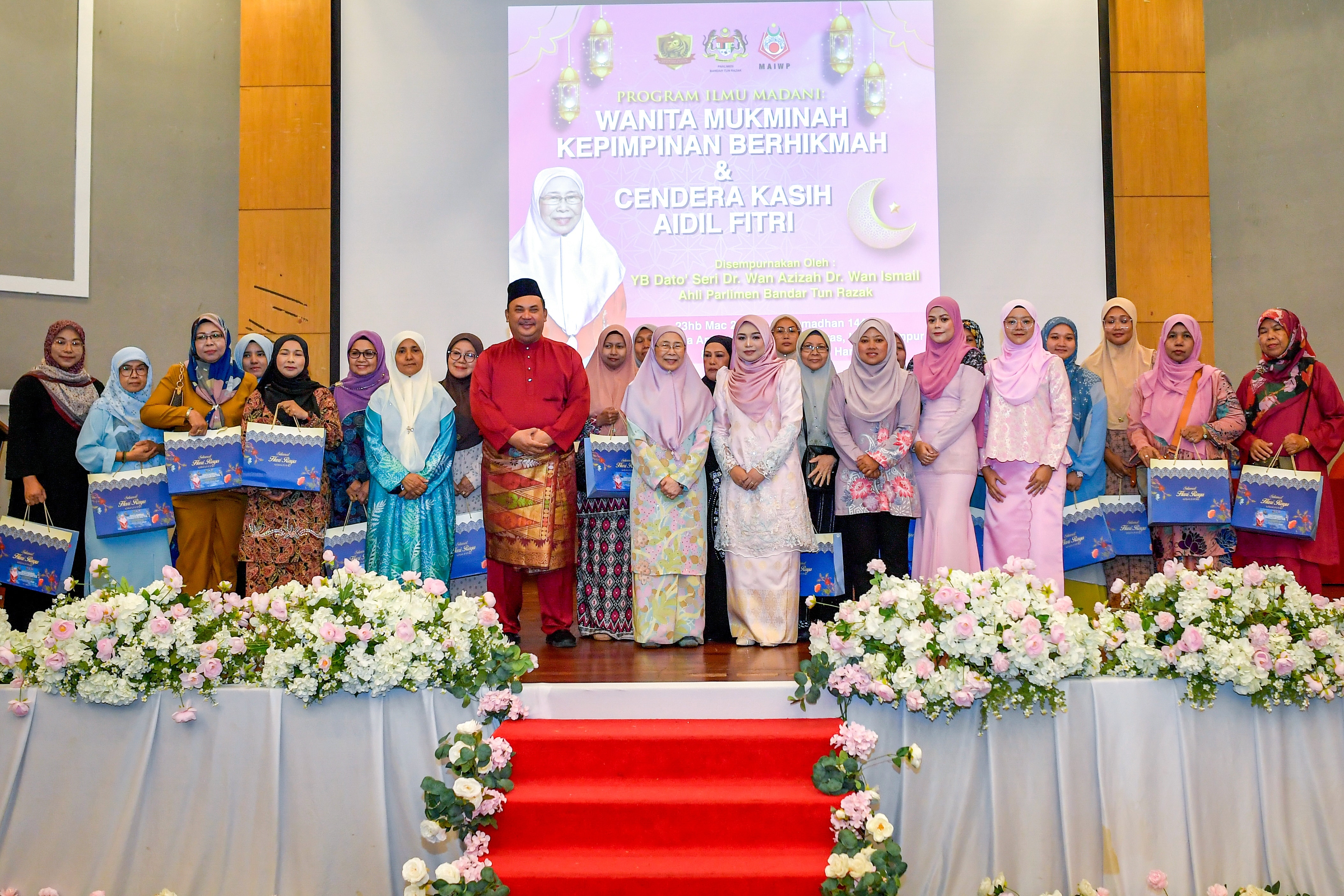 Wanita diseru berani main peranan lebih besar, jadi ejen perubahan masyarakat