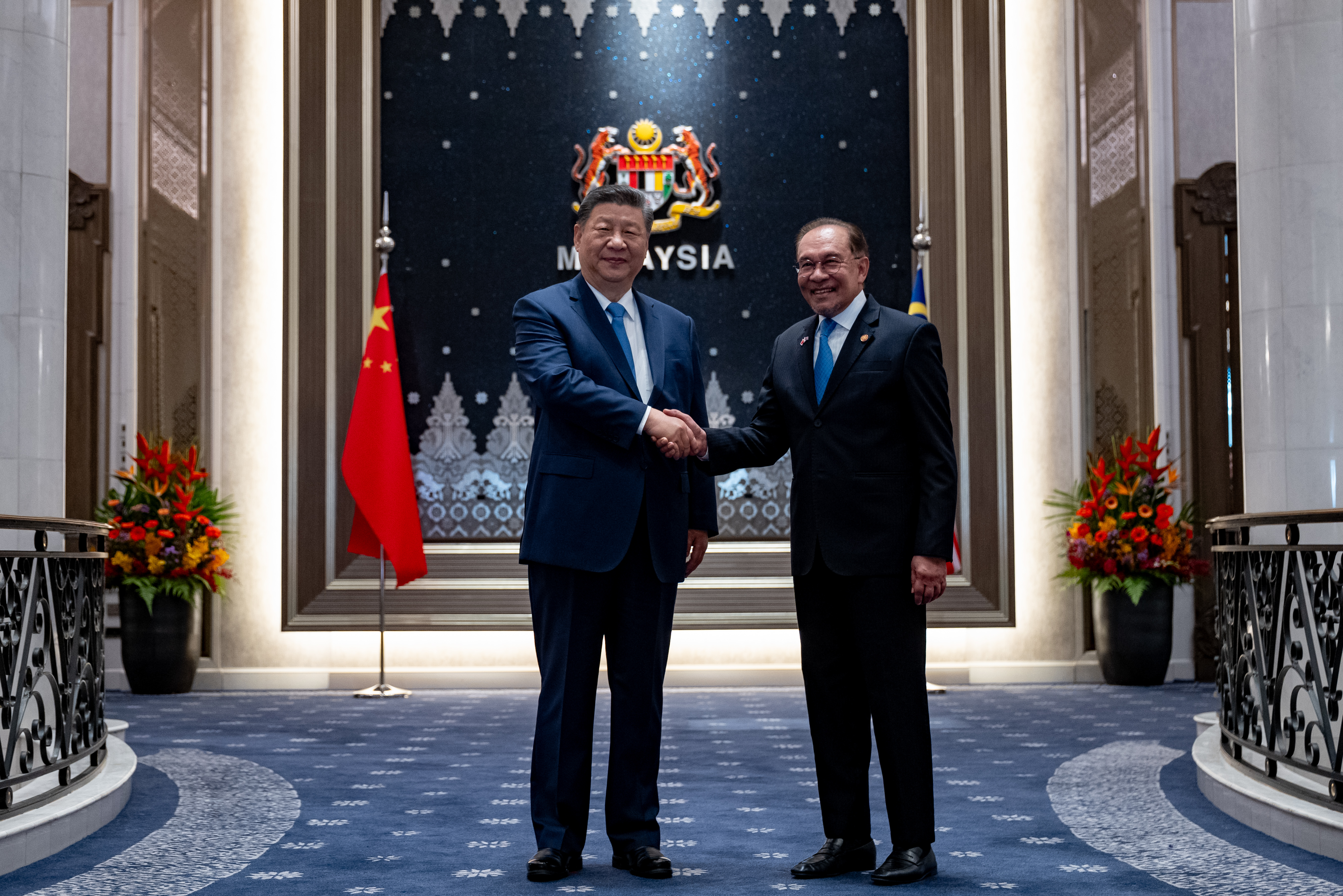 Anwar, Xi hold meeting to deepen bilateral, traditional friendship